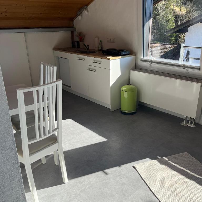 Hoch oben im Sonnendorf Burgberg - One-Bedroom Apartment - 14