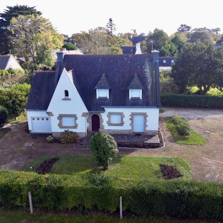 Grande maison - 4 chambres à 1 min des plages - Cabellou - Four-Bedroom House - 17