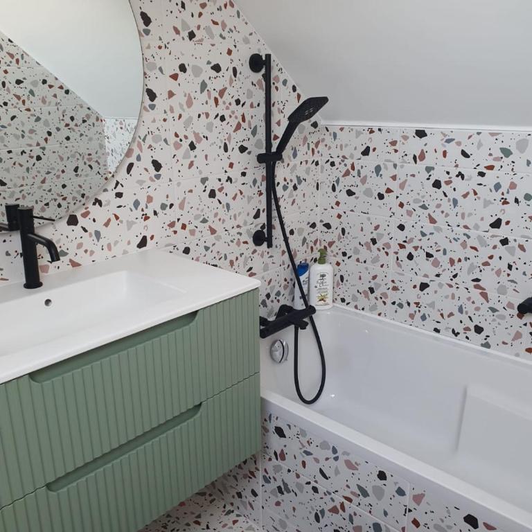 Superbe appart, 3 ch Face à la mer Wifi et Parkings - Apartamento de 3 dormitorios - 10