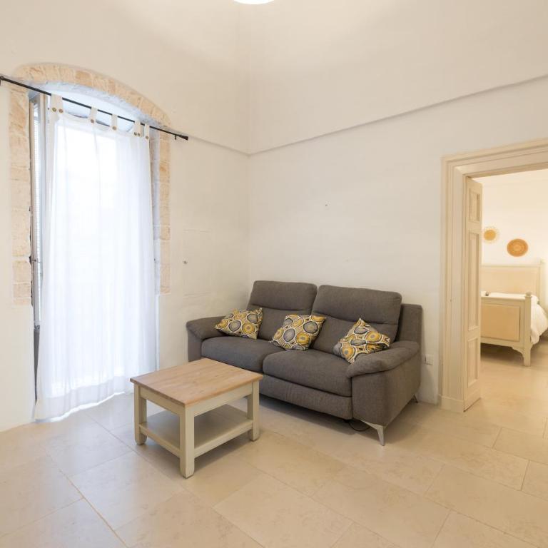 Historic Home with Large Rooftop Terrace in Heart of Ceglie - Casa con 1 Camera da Letto - 9
