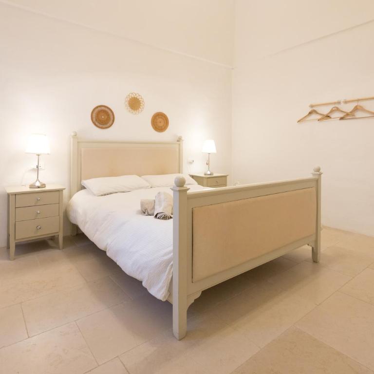 Historic Home with Large Rooftop Terrace in Heart of Ceglie - Casa con 1 Camera da Letto - 18