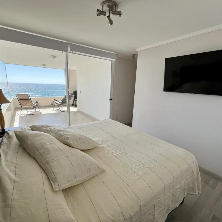 Frente A Playa El Laucho Dpto 2D 2B Terraza y Estacionamiento - Two-Bedroom Apartment with Balcony and Sea View - 16