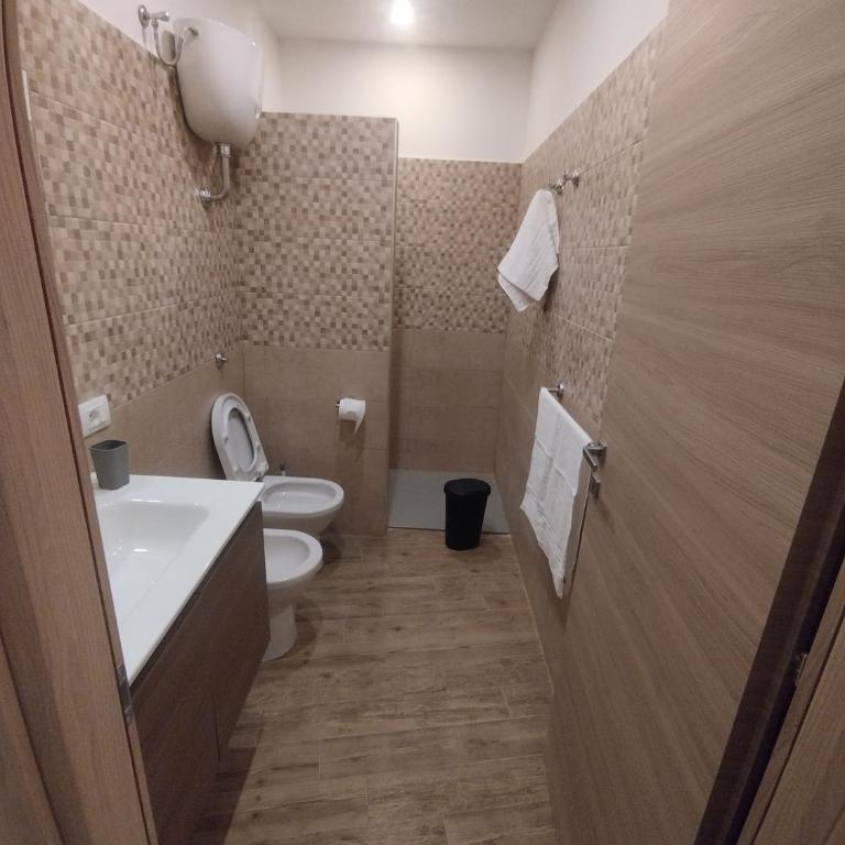 B&B Napoli City Central Station - Großes Doppelzimmer - 1