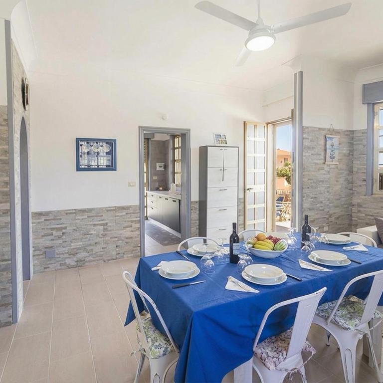 Villa Milon Near The Sea - Happy Rentals - Villa with Sea View - 8