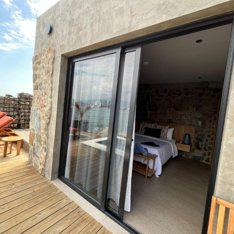 Perla Roca Hotel Boutique - Beach Front - Deluxe Double Room with Sea View - 5