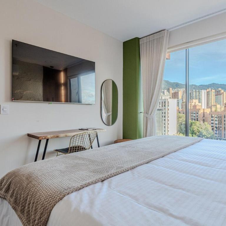 Luxury 2-Bedroom with Balcony & Panoramic City Views in El Poblado - Apartamento Deluxe de 2 dormitorios con balcón - 5
