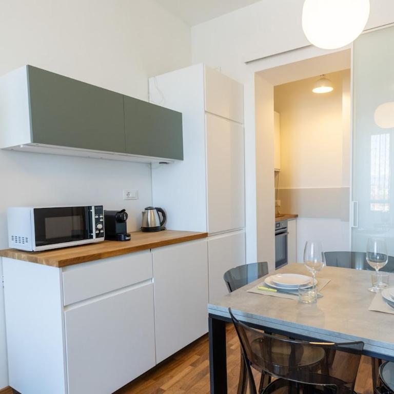 Casa Beatrice Excellent location near the Polytechnic University - Two-Bedroom Apartment - 9