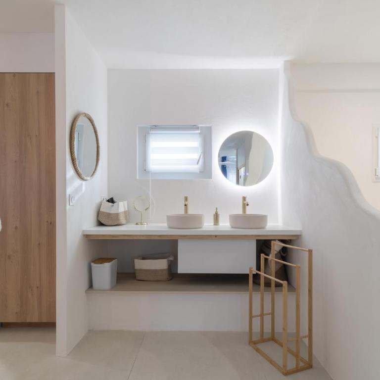 Suite romantique Santorini avec Balnéo & Sauna - Appartement 1 Chambre - 16