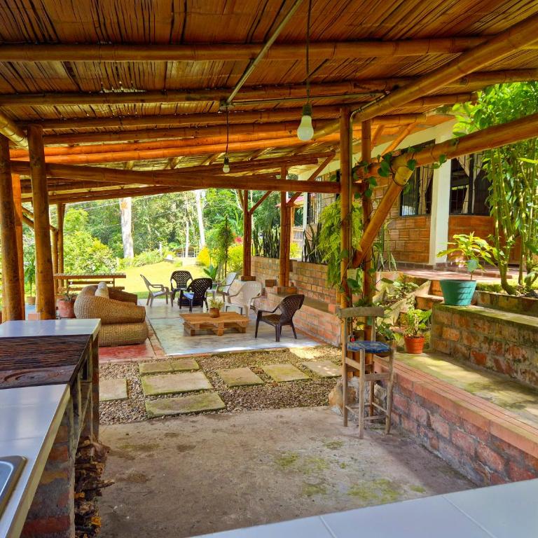 Cabaña Campestre de Descanso - Casa de 3 dormitorios - 10