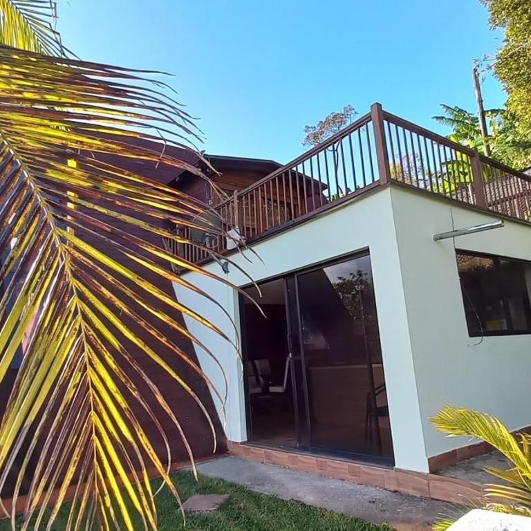 Finca y Chalet MA - Three-Bedroom Vacation Home - 1