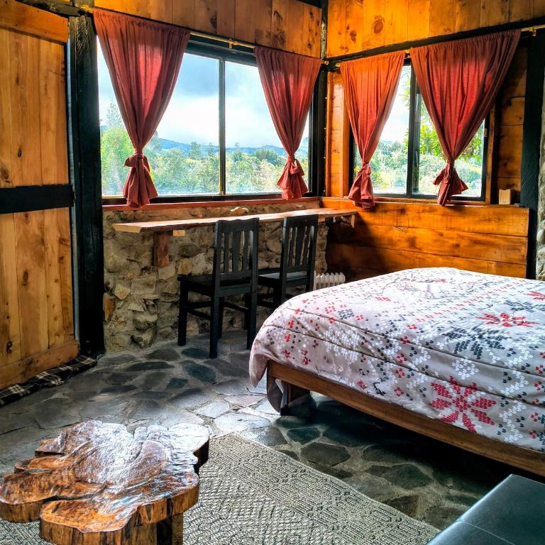 Chalet Stonehenge - One-Bedroom Chalet - 4