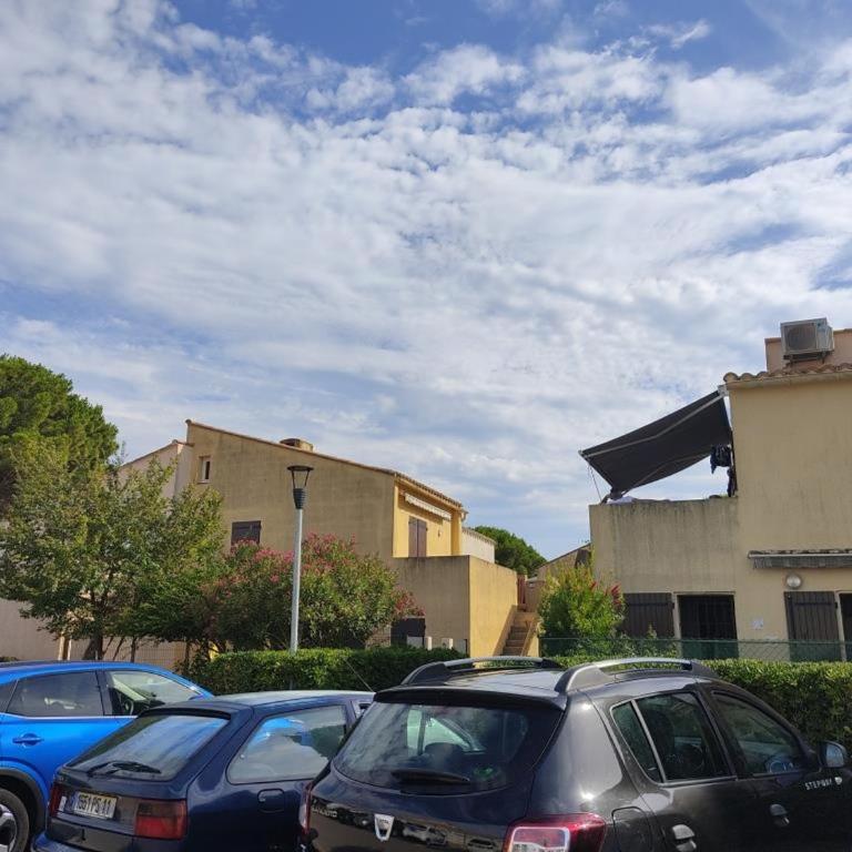 Gruissan: T2 Mezzanine 6 pers, proche plage, parking privé - FR-1-796-35 - Appartamento - 19