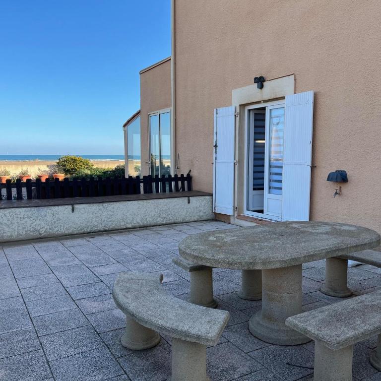 Gruissan : T3 RDC 4/5 pers, Piscine & Parking privé - FR-1-796-93 - Appartement - 8