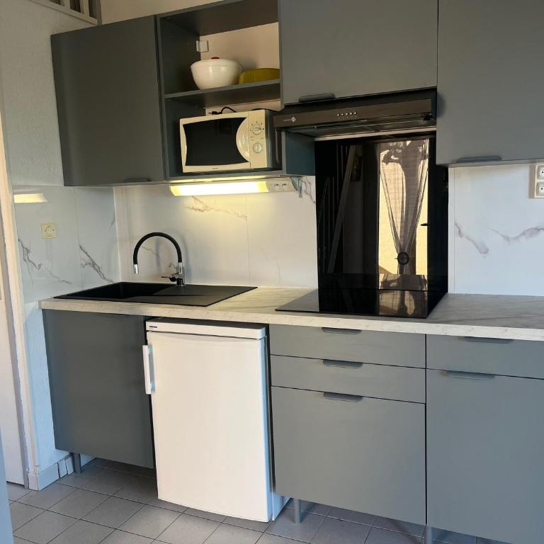 Villa 6 pers Climatisée - Accès Direct Plage - Piscine - FR-1-796-106 - Villa - 10