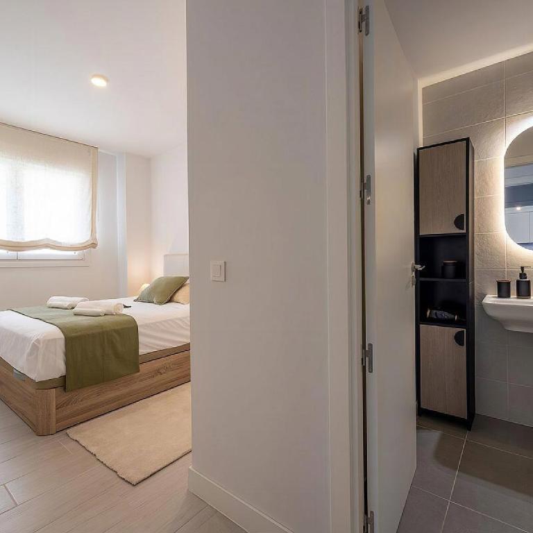 Calm Beach Estepona Retreat - Apartamento - 21