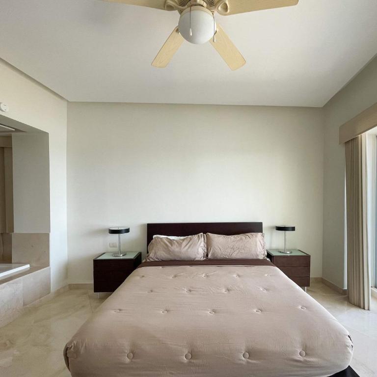 Oceanfront Condo with Stunning Views #303 - Apartamento - 15