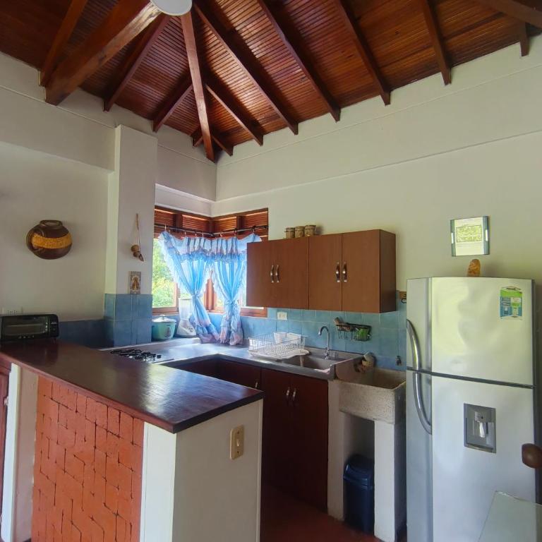 Apartamento Campestre - Hostería florida Tropical - Apartamento de 2 dormitorios con vistas a la montaña - 10