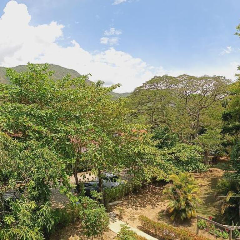 Apartamento Campestre - Hostería florida Tropical - Apartamento de 2 dormitorios con vistas a la montaña - 7