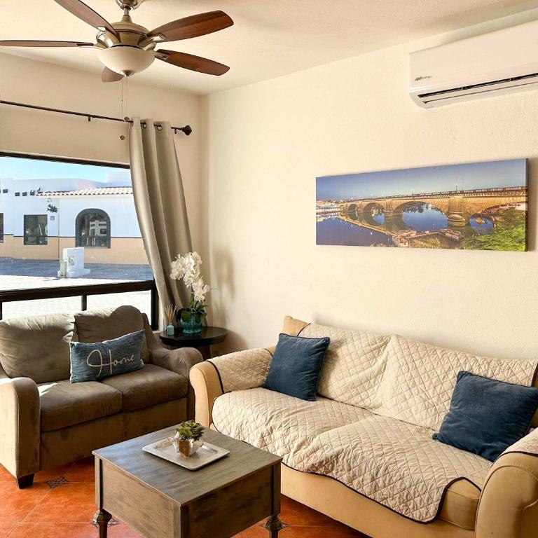 Charming Mexican Townhome Pool Access #01 - Apartamento - 3