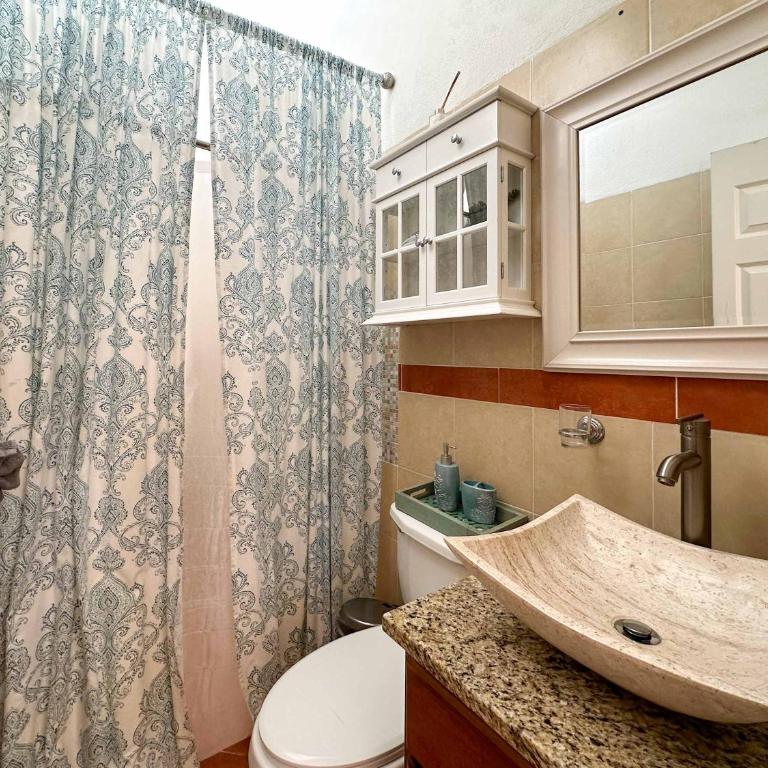 Charming Mexican Townhome Pool Access #01 - Apartamento - 21