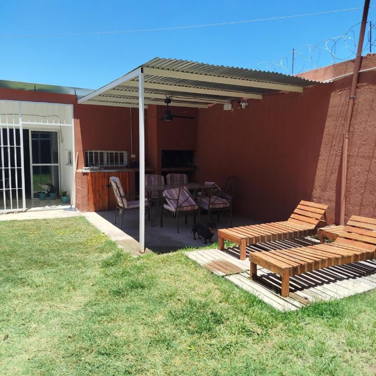 mary - One-Bedroom House - 10