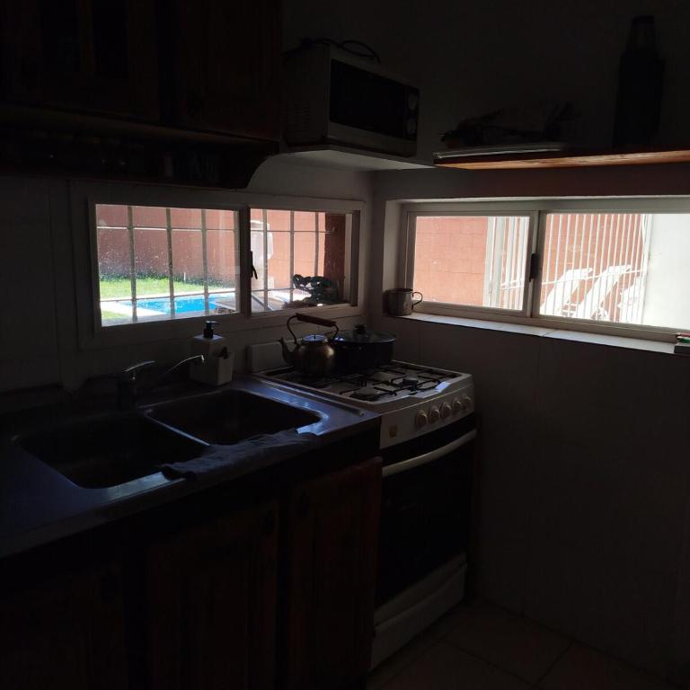mary - One-Bedroom House - 31