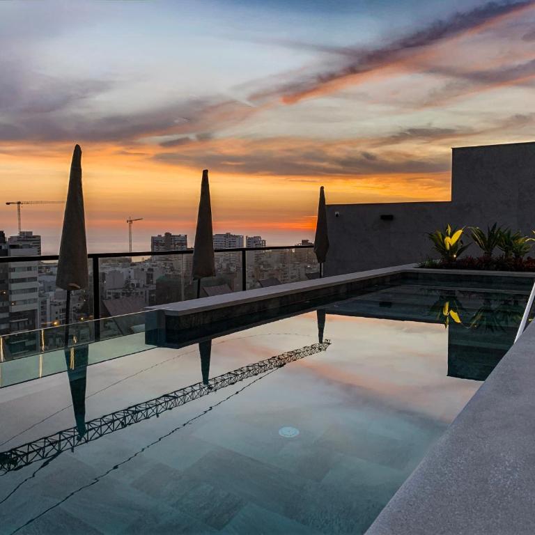 Empire Three Bedroom Miraflores Walk to Larcomar - Apartamento Premium de 3 dormitorios con balcón - 4