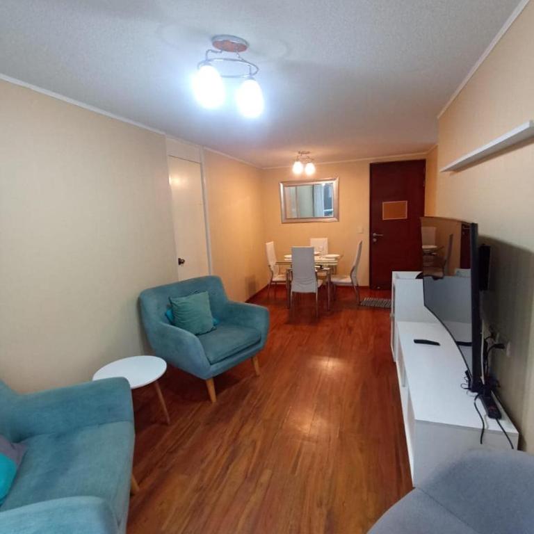 Departamento con vista al mar San Miguel - Three-Bedroom Apartment - 14