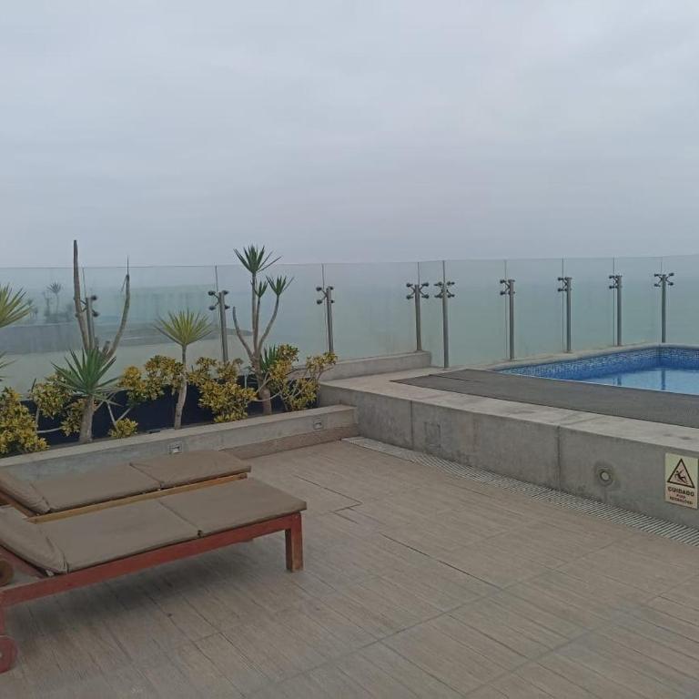 Departamento con vista al mar San Miguel - Three-Bedroom Apartment - 17