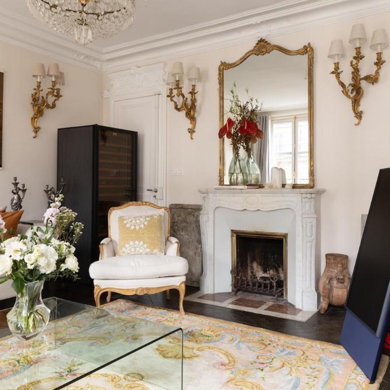 Chic Paris Flat with Balcony & Park Views - Appartement 1 Chambre - 12