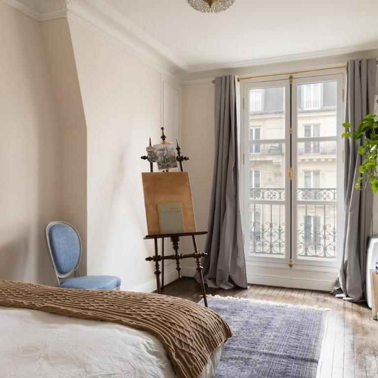 Chic Paris Flat with Balcony & Park Views - Appartement 1 Chambre - 15