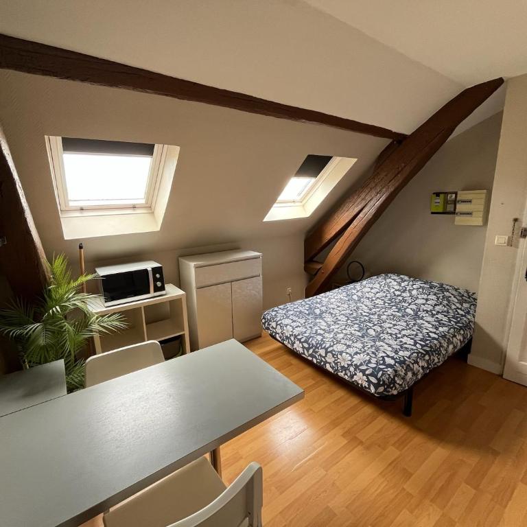 Studio rénové gare Dijon - Appartamento con 1 Camera da Letto - 2