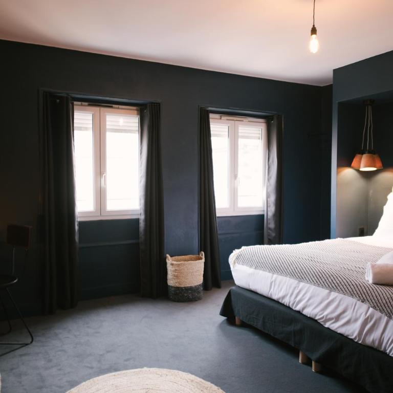 HO36 Hostel Lyon - Grande Chambre Double avec Salle de Bains Privative - 9