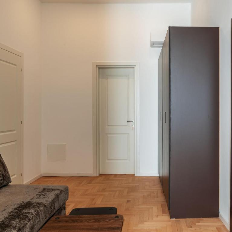 JOIVY Comfort Stays near the Colosseum - Appartamento con 3 Camere da Letto - 9