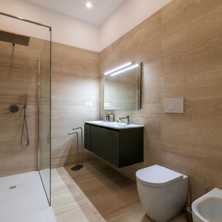 JOIVY Comfort Stays near the Colosseum - Appartamento con 3 Camere da Letto - 29