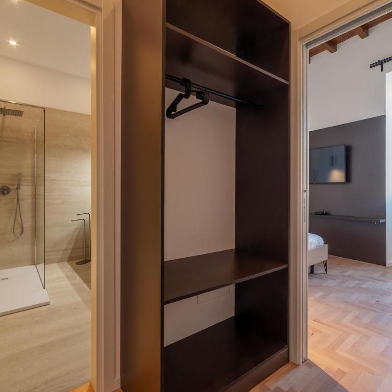 JOIVY Comfort Stays near the Colosseum - Appartamento con 3 Camere da Letto - 28