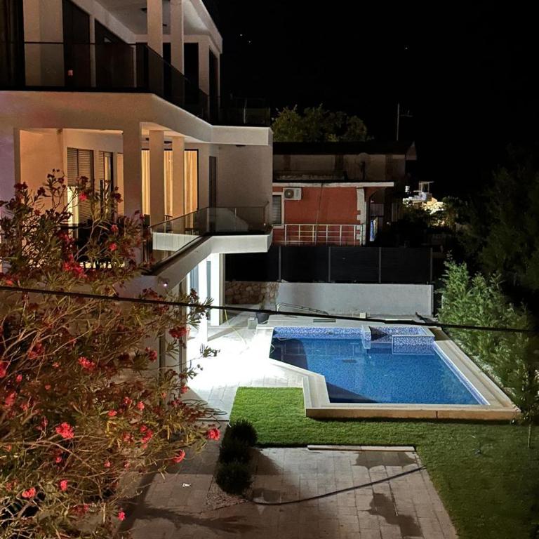 Villa Mr Richard - Vila - 1