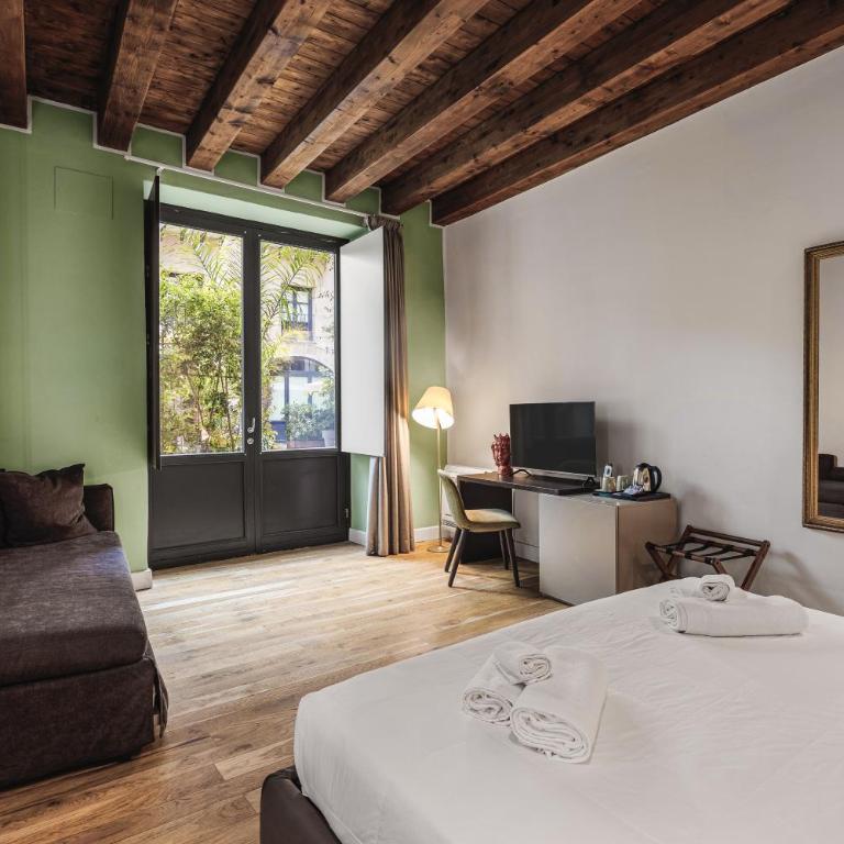 PALAZZO SANTAMARINA Luxury Suite & Spa - Luxury Quadruple Room - 1