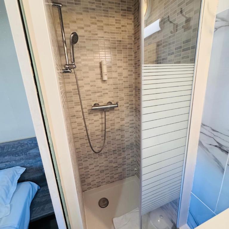 Hôtel OpalOriental Boulogne Sur Mer - gare ville et centre - Chambre Double - 11