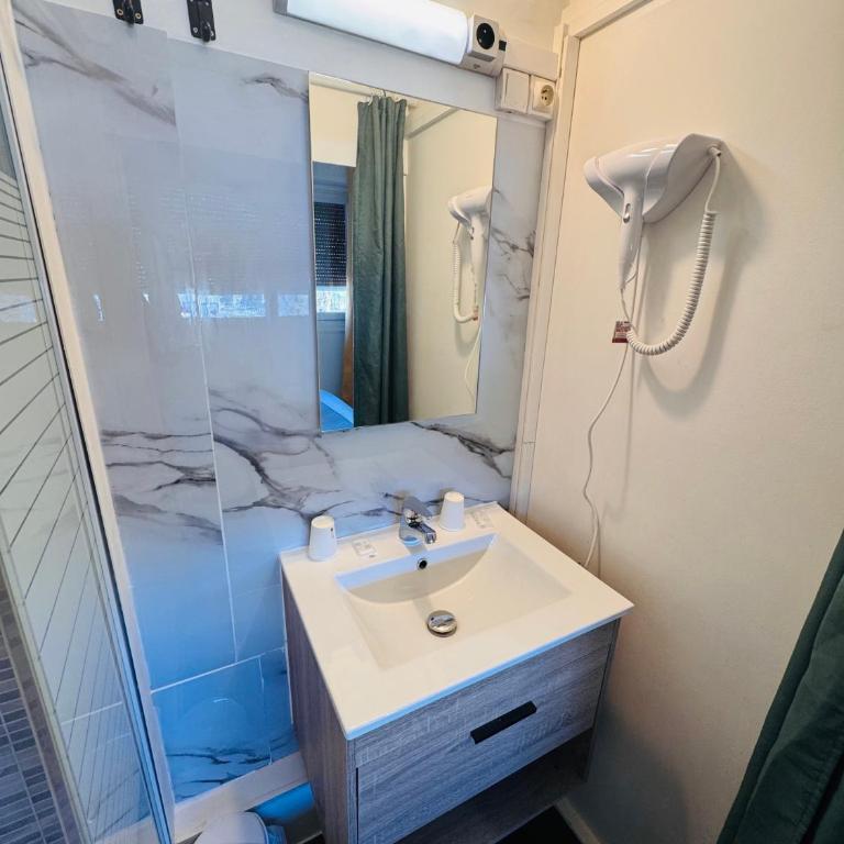 Hôtel OpalOriental Boulogne Sur Mer - gare ville et centre - Chambre Double - 9