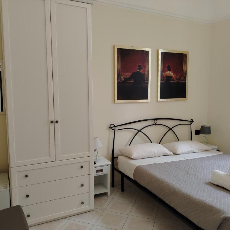 Palazzo Castellano - Camera Matrimoniale - 2