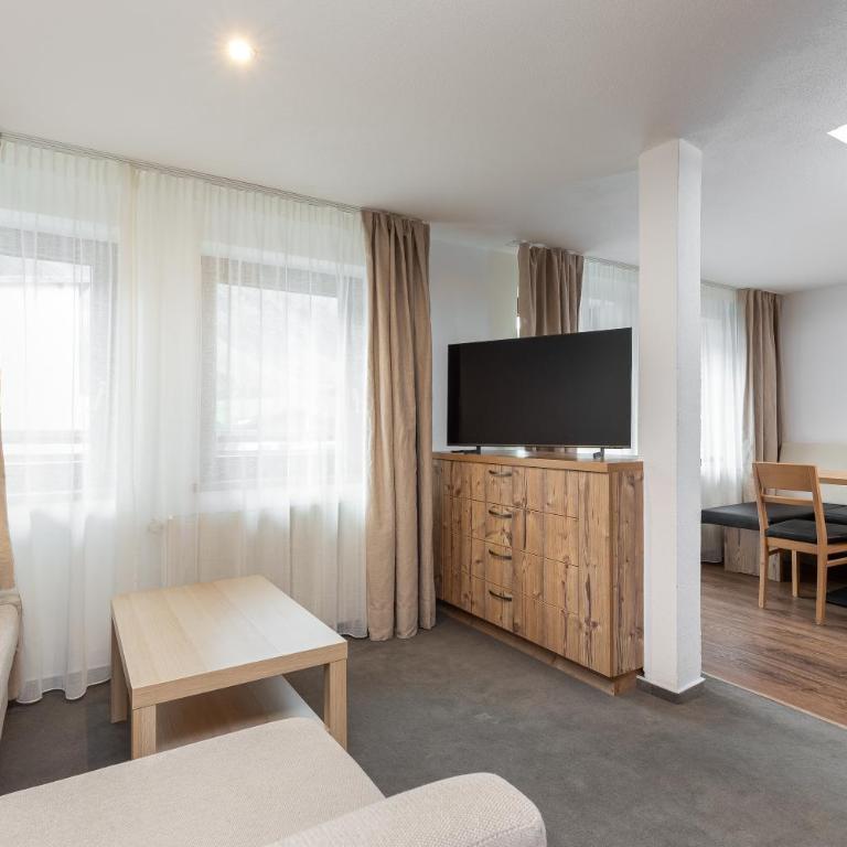 Garni Stefani - Apartment mit Blick auf die Berge - 8