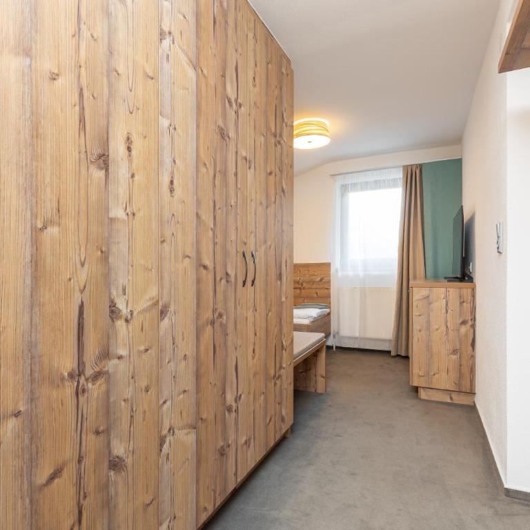 Garni Stefani - Apartment mit Blick auf die Berge - 5