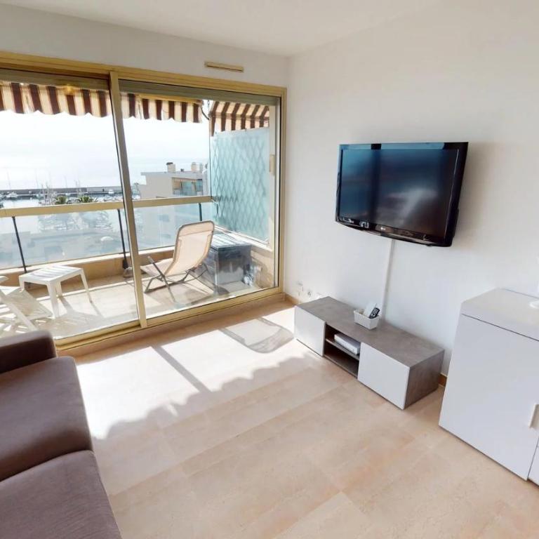 74E - Beau 2Pavec grande terrasse et magnifique vue mer - One-Bedroom Apartment - 5