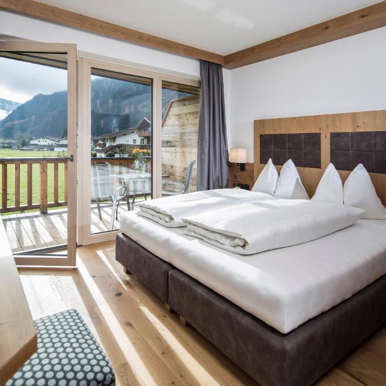 Alpinliving.Tirol - Deluxe Apartment "Geierwally" - 2