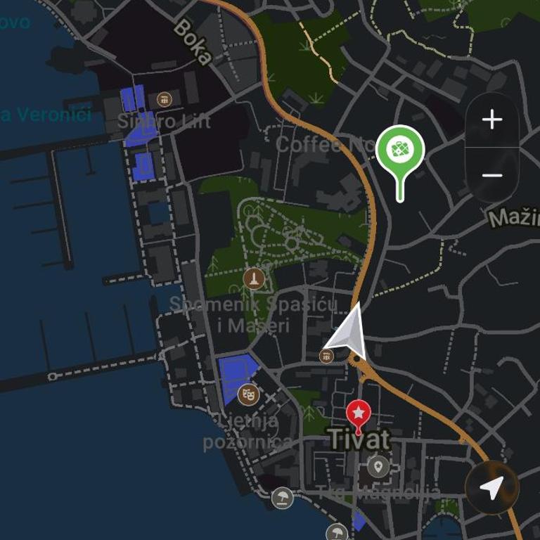 1-bedroom apartment with 3 beds + private parking - One-Bedroom Apartment - 12