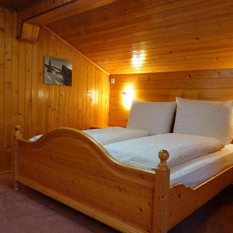 Haus Wagner - Apartment mit 3 Schlafzimmern und Dusche - 8