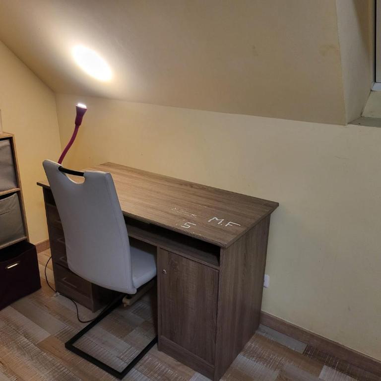 Maison familiale avec jardin proche Rouen & Zénith - Maison 4 Chambres - 16