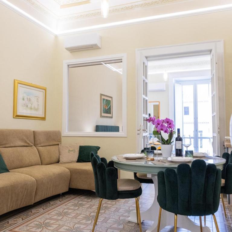 Tropea Belle Époque - One-Bedroom Deluxe Apartment - 13