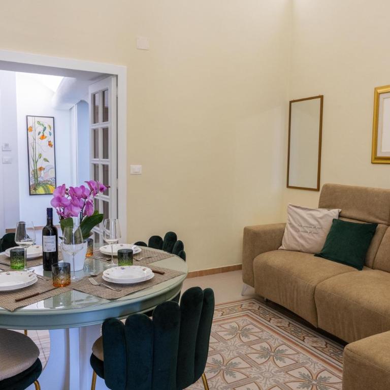 Tropea Belle Époque - One-Bedroom Deluxe Apartment - 22
